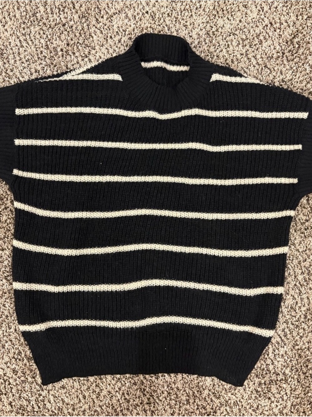 Women’s Black & Beige Striped Short Sleeves Knit Sweater